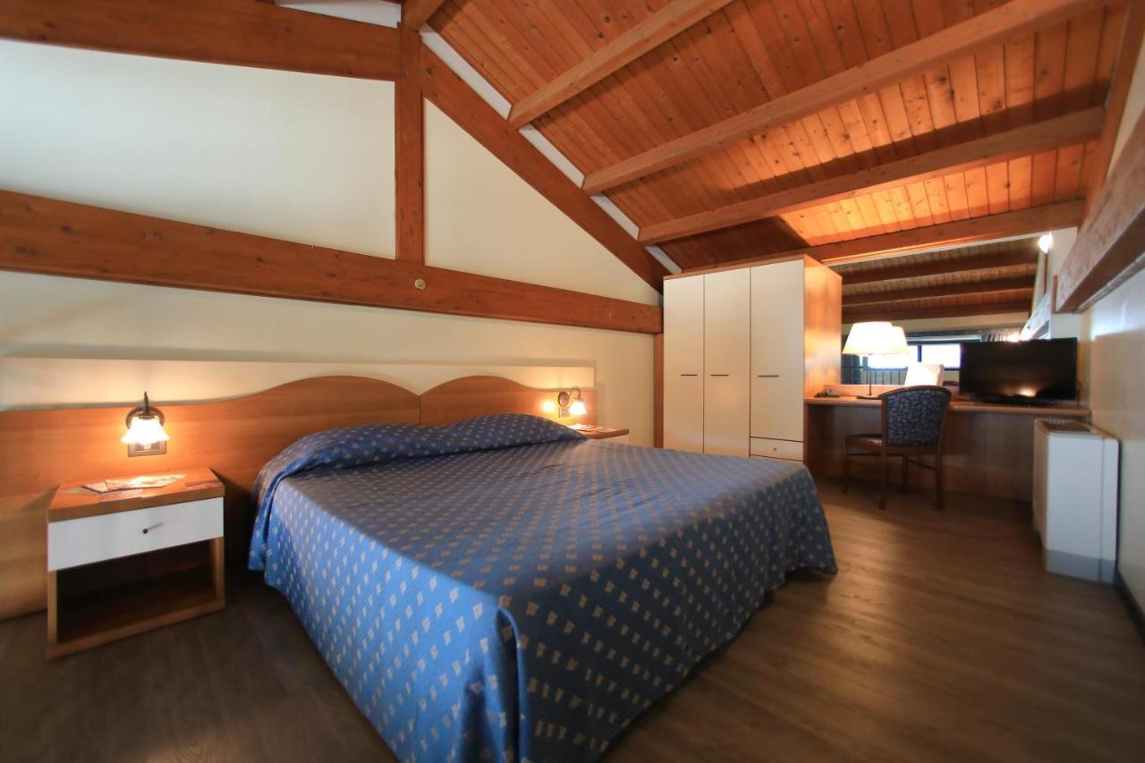 Hotel Eden Valeggio sul Mincio Buitenkant foto