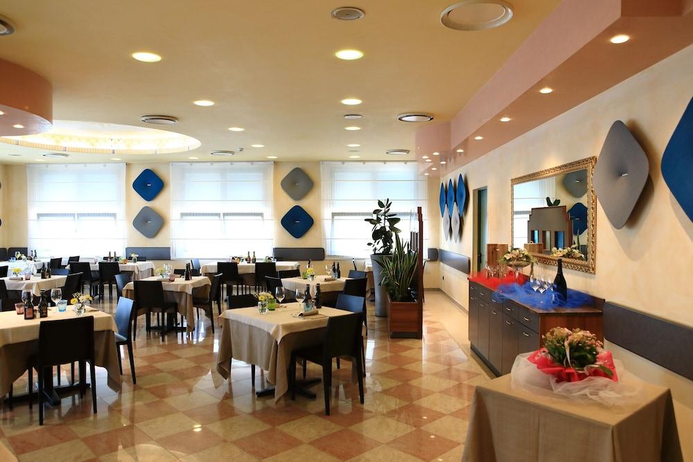 Hotel Eden Valeggio sul Mincio Buitenkant foto